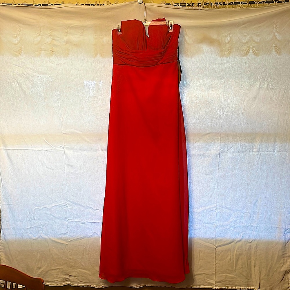 Deep red evening wear, strapless. Size 14 (brand runs small)